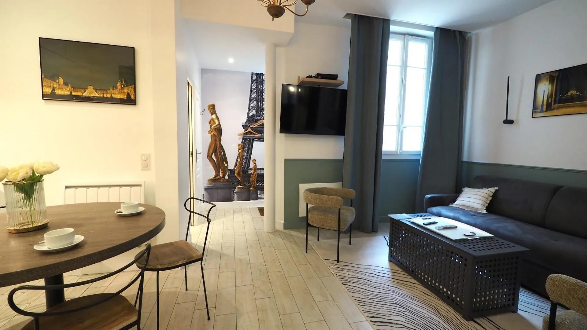 Saint Germain Elegant Chicsuites *